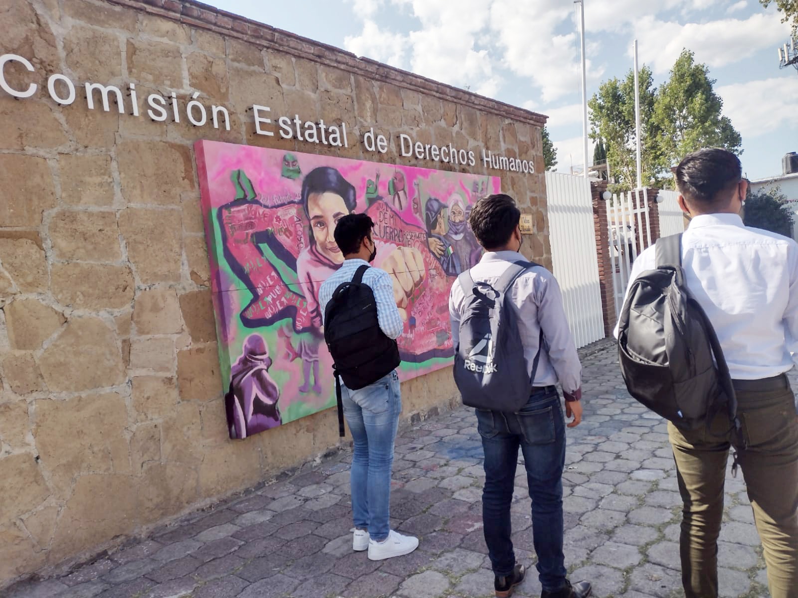 Insta CEDH a instituciones educativas erradicar novatadas y garantizar integridad de estudiantes
